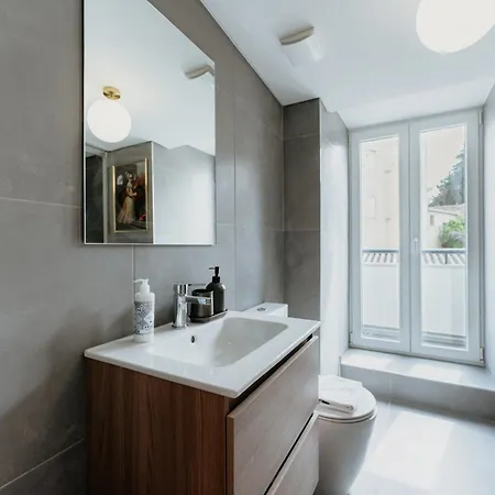 Orange House - Stunning One-bedroom 2e * Lisbon