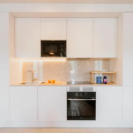 Apartment Orange House - Stunning One-bedroom 2e Lisbon